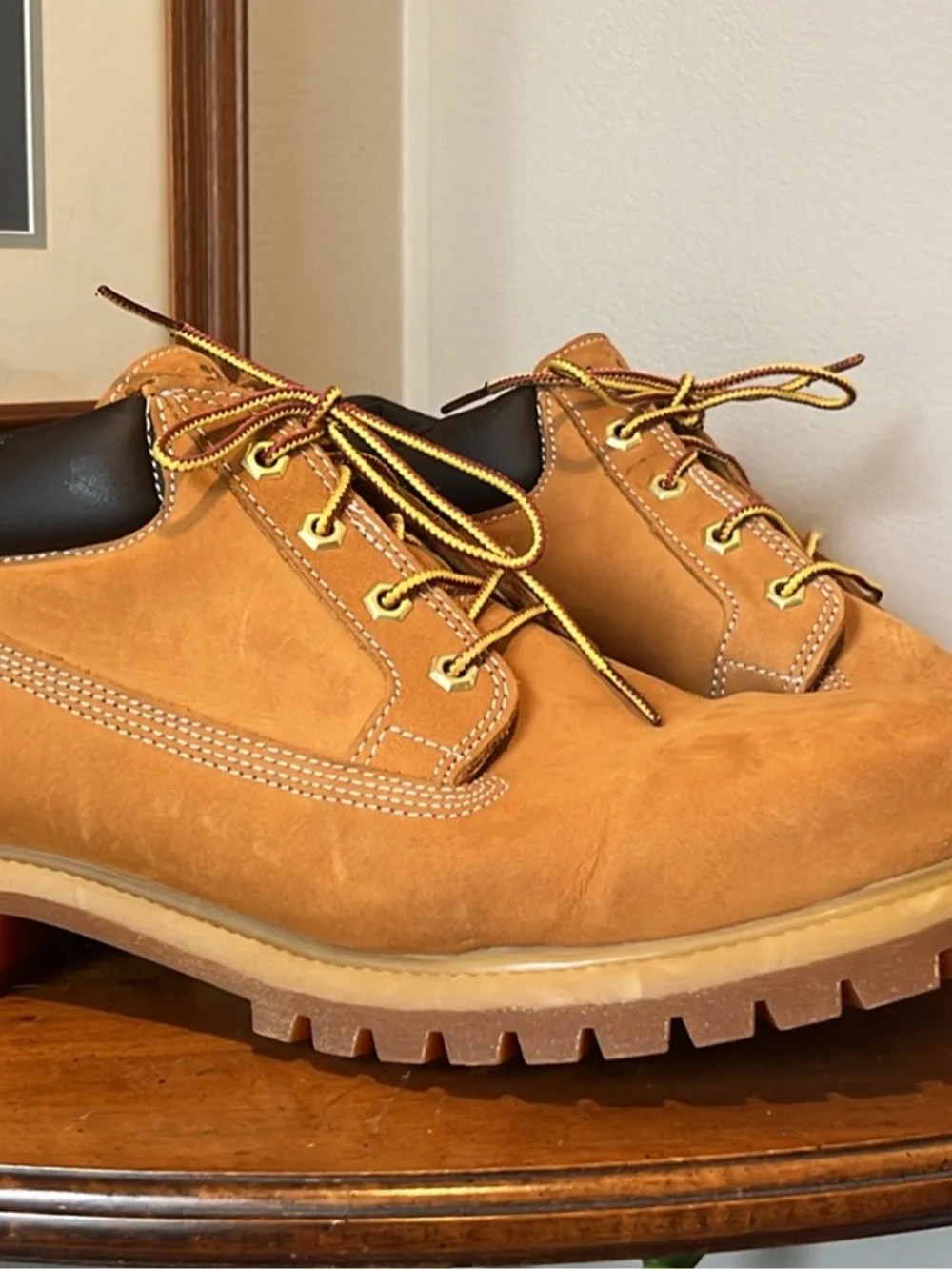 Timberland Men's Low Top Wheat Leather Boots with Black Collar